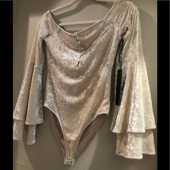 ☁️ House of Harlow 1960 x Revolve Gianna Bodysuit - Picture 4 of 8